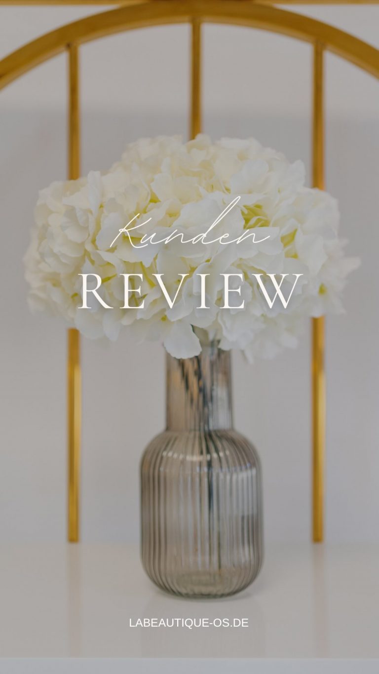 Instagram post from la_beautique_os. This post is in position 5.